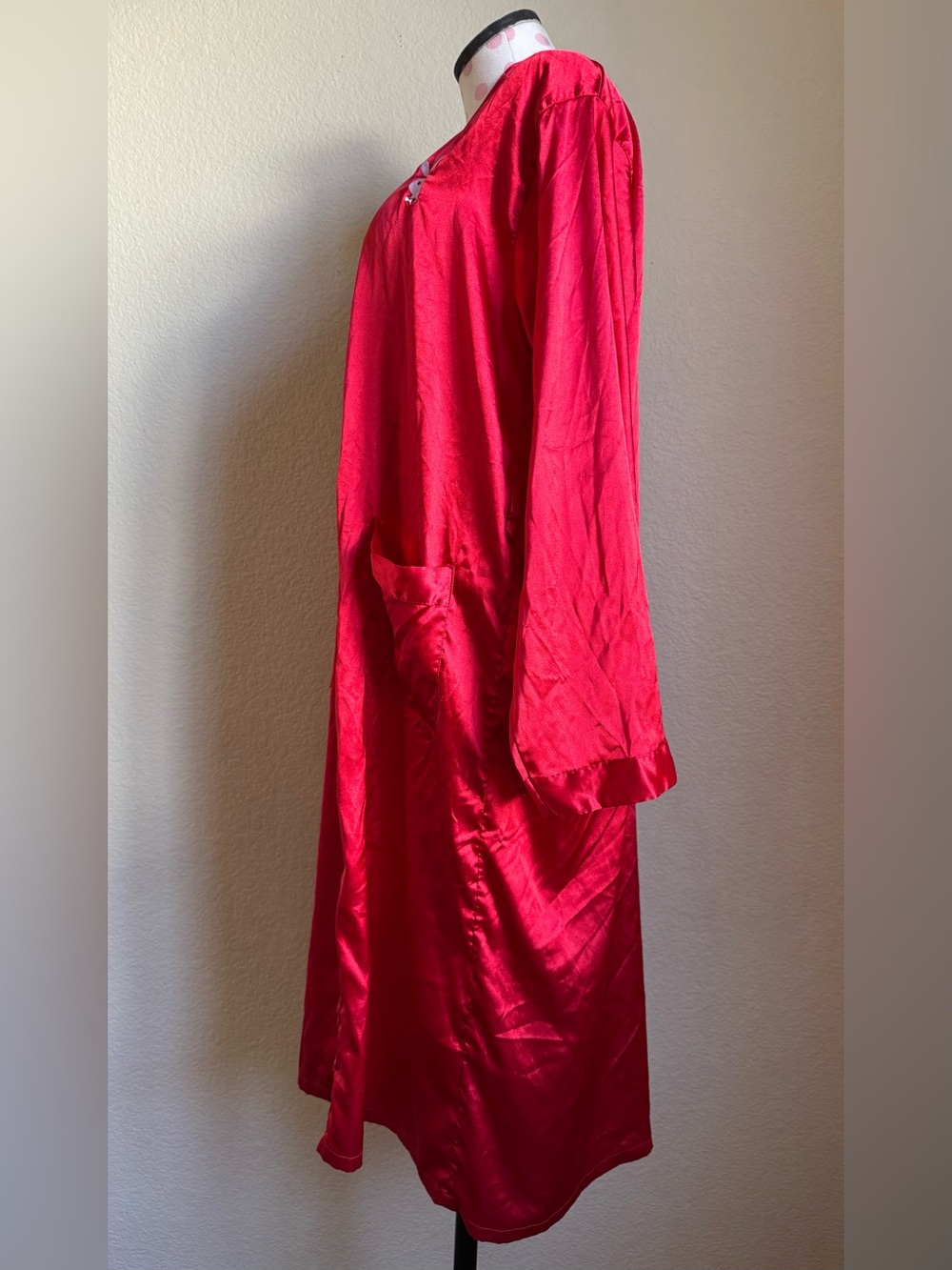 PLAYBOY Red Satin Robe - Picture 3 of 6